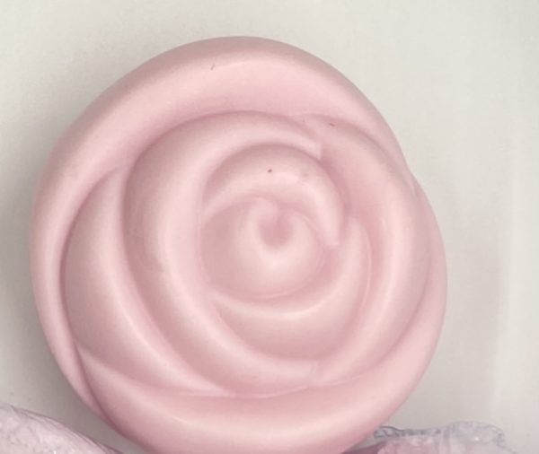 rose-frankincense-essential-oil-soap